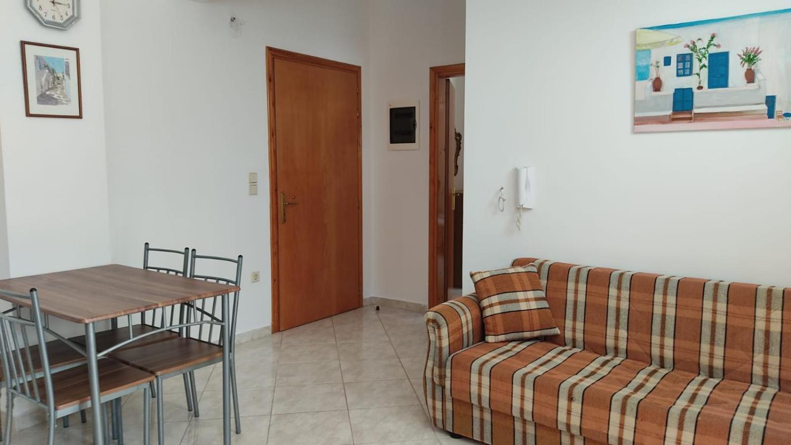 Antonios Apartments Archangelos  Ruang foto